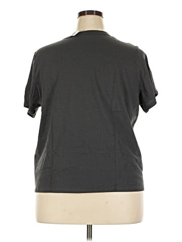 Old Navy Short Sleeve T-Shirt (view 2)