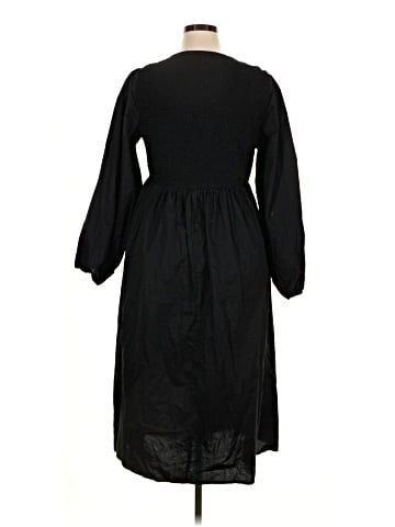 Old Navy Casual Dress (view 2)