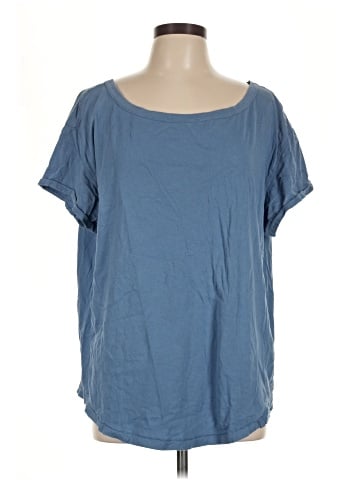 Fabletics Short Sleeve T-Shirt (view 1)