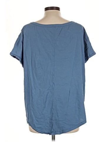 Fabletics Short Sleeve T-Shirt (view 2)