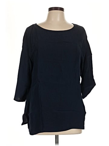 Violet & Claire 3/4 Sleeve Top (view 1)