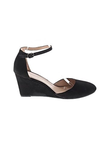 Universal Thread Wedges (view 1)