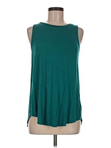 Old Navy Sleeveless T-Shirt (view 1)