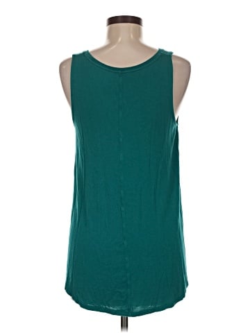 Old Navy Sleeveless T-Shirt (view 2)