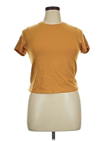 Old Navy Short Sleeve T-Shirt (view 1)