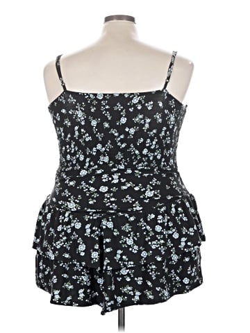 No Boundaries Casual Dress (view 2)