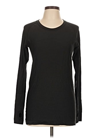 Lululemon Athletica Long Sleeve T-Shirt (view 1)