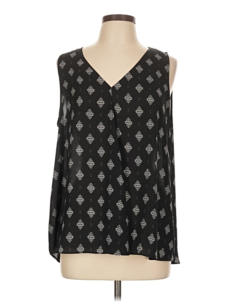 Pre-owned Vince Camuto Sleeveless Blouse In Black