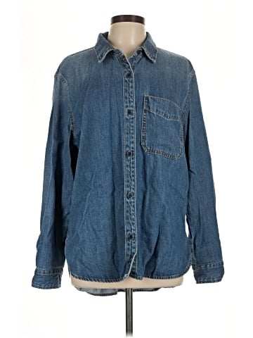 Universal Thread Long Sleeve Button-Down Shirt (view 1)