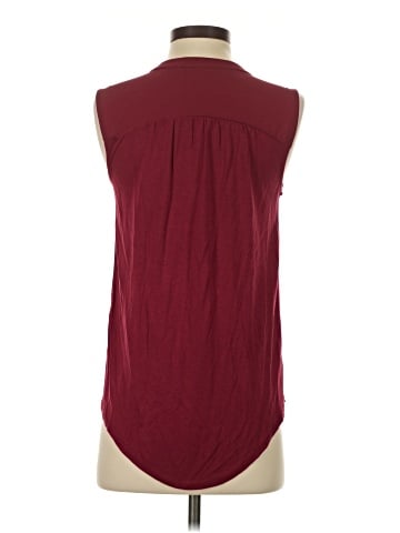Ann Taylor LOFT Sleeveless Button-Down Shirt (view 2)