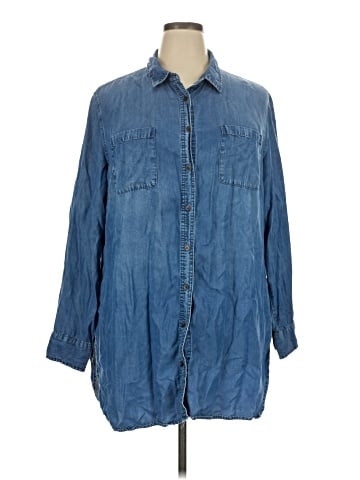 Ava & Viv 3/4 Sleeve Button-Down Shirt (view 1)