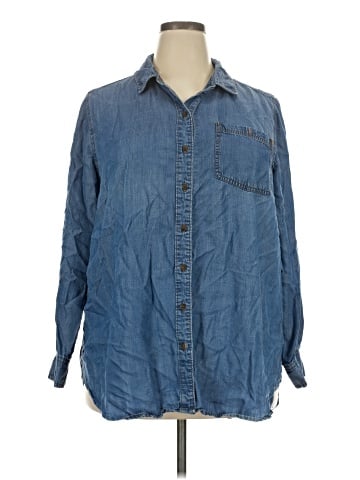 Lord & Taylor Long Sleeve Button-Down Shirt (view 1)