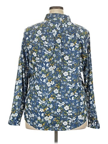 St. John's Bay Long Sleeve Button-Down Shirt (view 2)