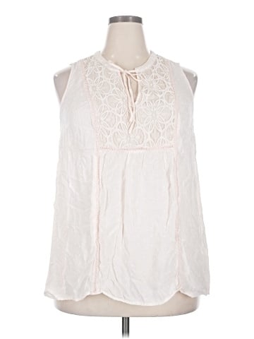 Torrid Sleeveless Blouse (view 1)