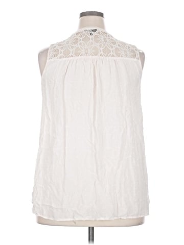 Torrid Sleeveless Blouse (view 2)