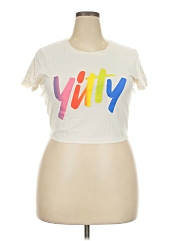 Yitty Short Sleeve T-Shirt (view 1)