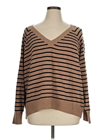 Old Navy Pullover Sweater (view 1)
