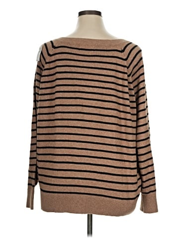 Old Navy Pullover Sweater (view 2)
