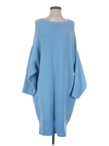Free People Poncho (view 1)