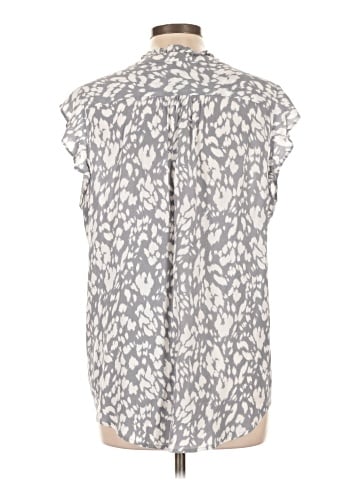 Fun2Fun Sleeveless Blouse (view 2)