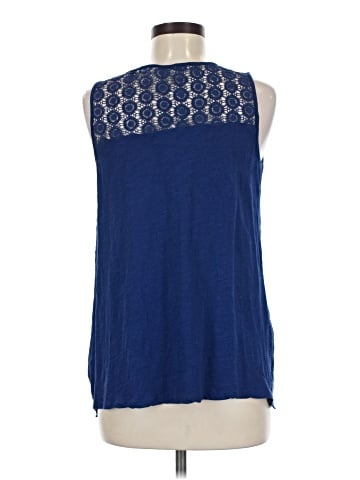 Cupio Sleeveless Blouse (view 2)