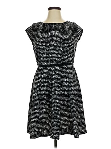 Elle Casual Dress (view 1)