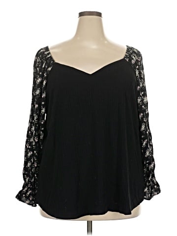 Maurices 3/4 Sleeve Blouse (view 1)