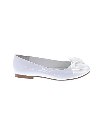 Nina Flats (view 1)