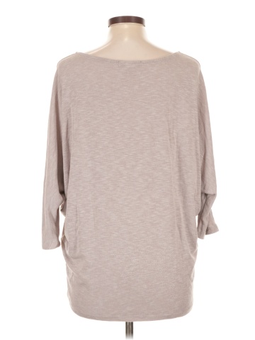 Laila Jayde Pullover Sweater (view 2)