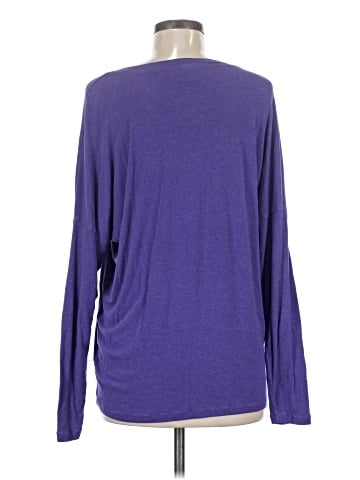 CAbi Long Sleeve T-Shirt (view 2)