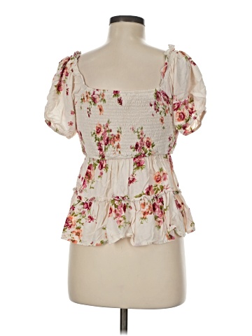 Listicle Short Sleeve Blouse (view 2)