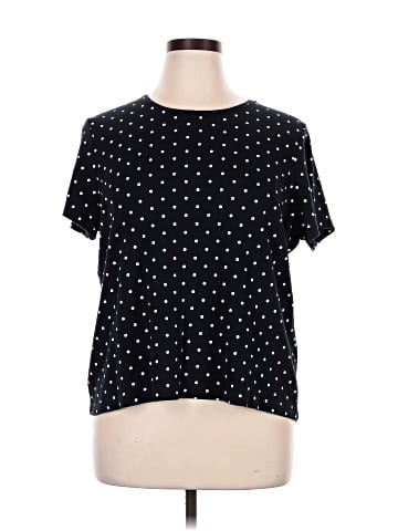 Croft & Barrow Short Sleeve T-Shirt (view 1)