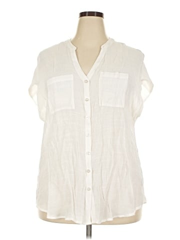 Torrid Sleeveless T-Shirt (view 1)
