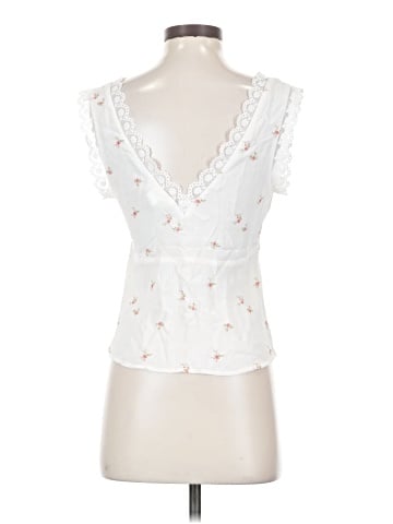 H&M Sleeveless Blouse (view 2)