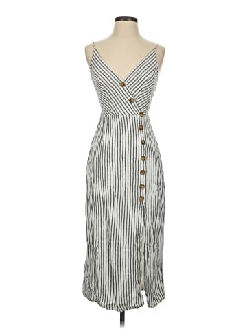 Urban Outfitters Casual Dress (view 1)