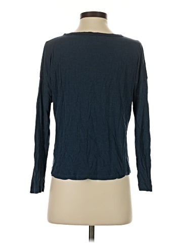 Vince. Long Sleeve Top (view 2)