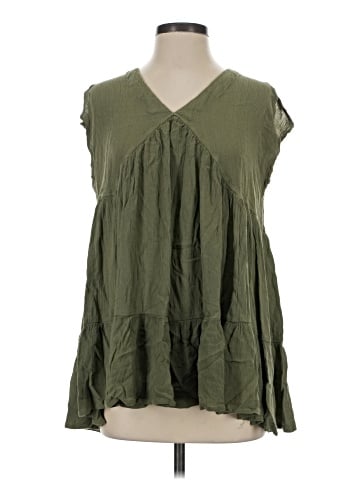 Chelsea & Violet Casual Dress (view 1)