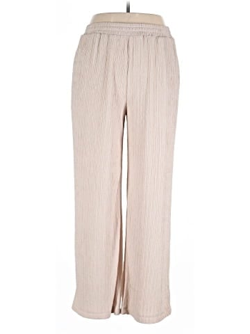 DAZY Casual Pants (view 1)