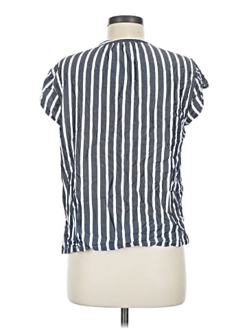 Old Navy Short Sleeve Blouse (view 2)