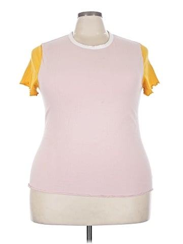 Old Navy Short Sleeve T-Shirt (view 1)