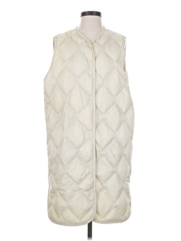 Uniqlo Vest (view 1)