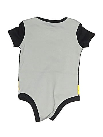 Batman Short Sleeve Onesie (view 2)