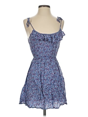 Forever 21 Casual Dress (view 1)