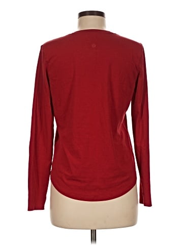 Lululemon Athletica Long Sleeve T-Shirt (view 2)