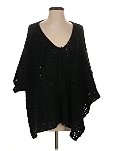 Naya Poncho (view 1)