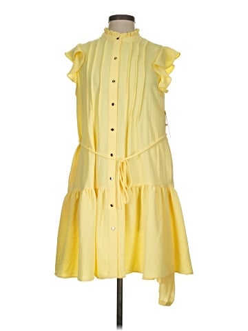Julia Jordan Casual Dress (view 1)