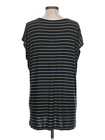 CAbi Sleeveless T-Shirt (view 2)