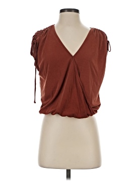 Green Envelope Sleeveless Blouse