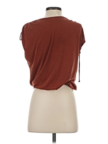 Green Envelope Sleeveless Blouse (view 2)