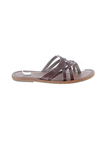 Universal Thread Sandals (view 1)